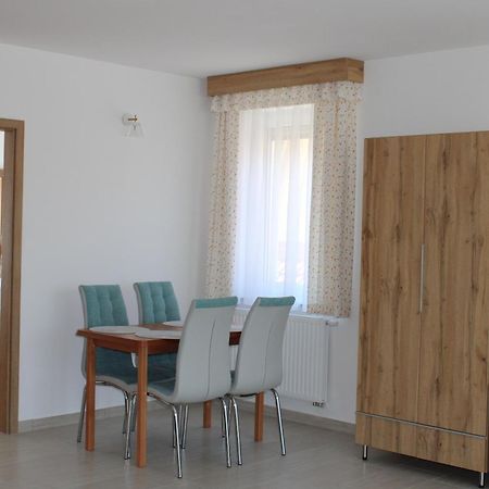 Mara Apartman Buek Ngoại thất bức ảnh