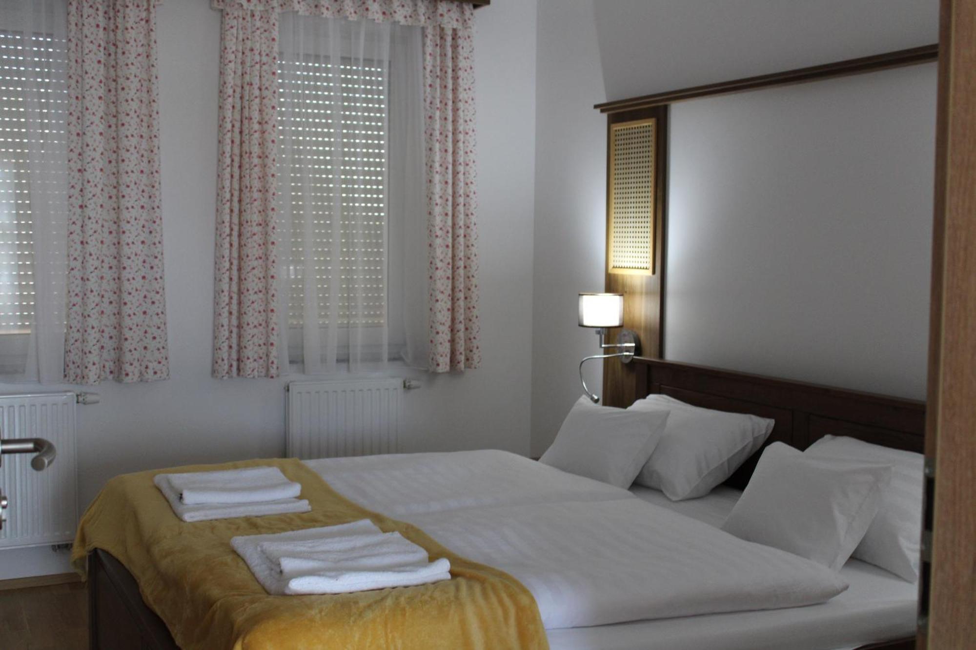 Mara Apartman Buek Ngoại thất bức ảnh